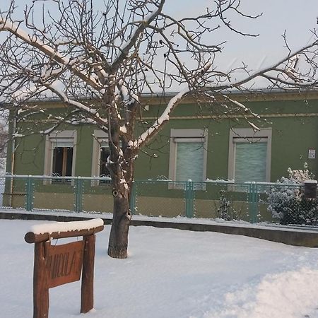 Hotel Nicolaj Vendeghaz Es Tanya Exterior foto