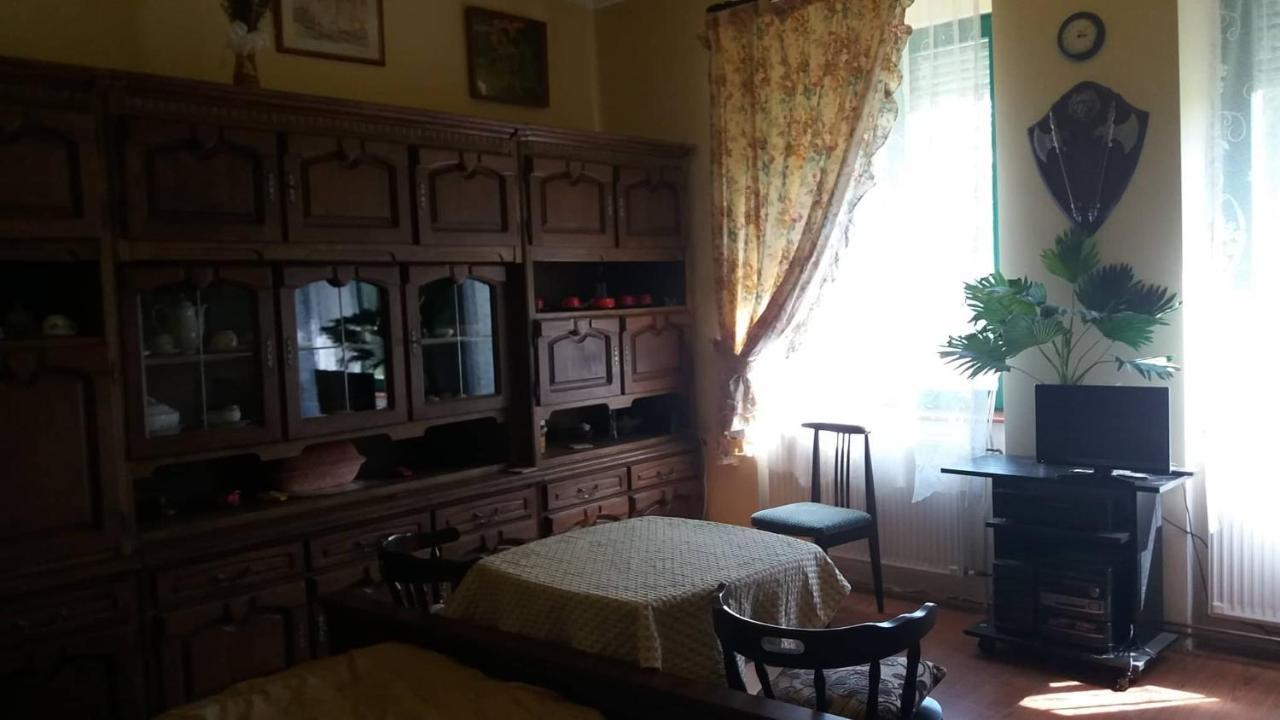 Hotel Nicolaj Vendeghaz Es Tanya Exterior foto